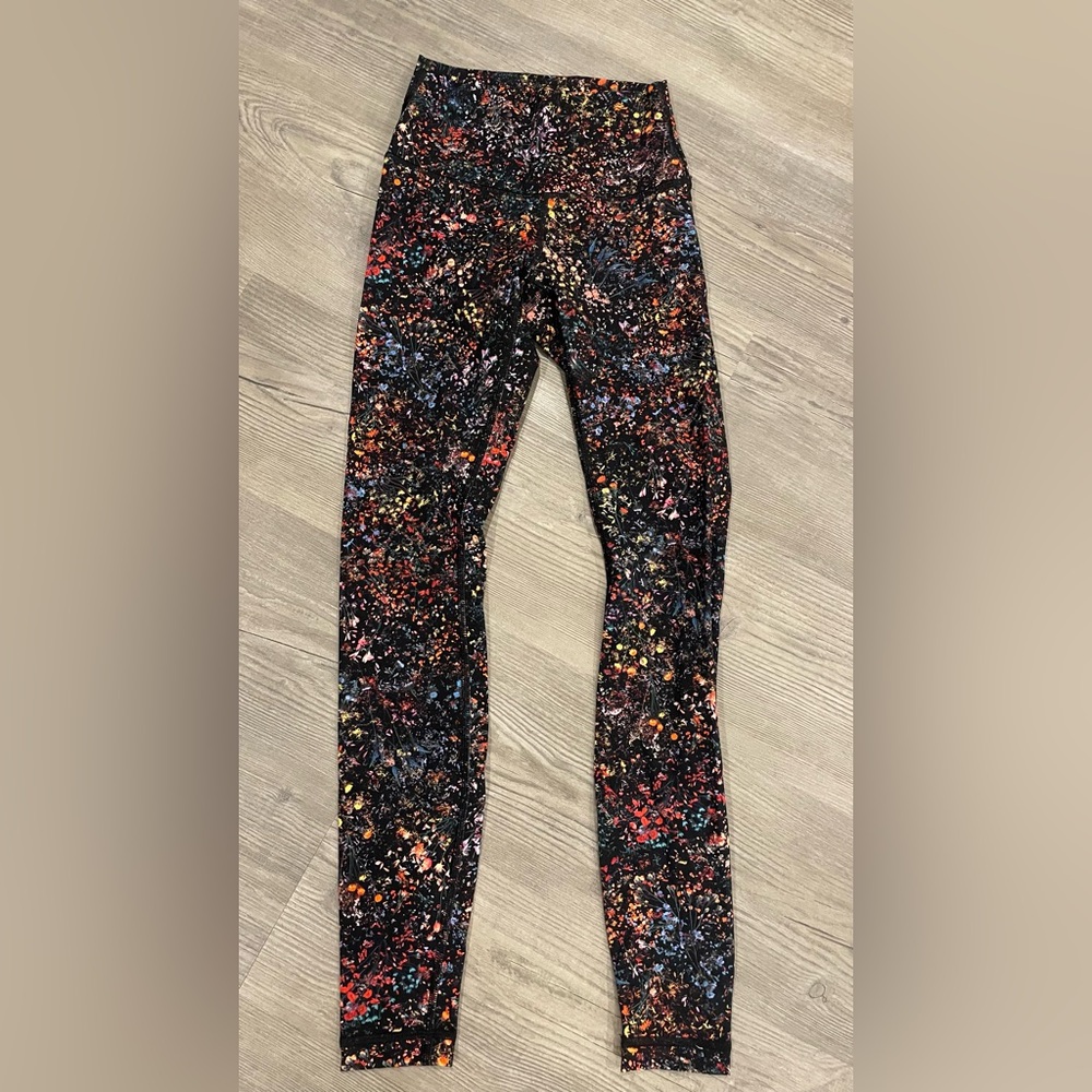 Women’s Lululemon leggings